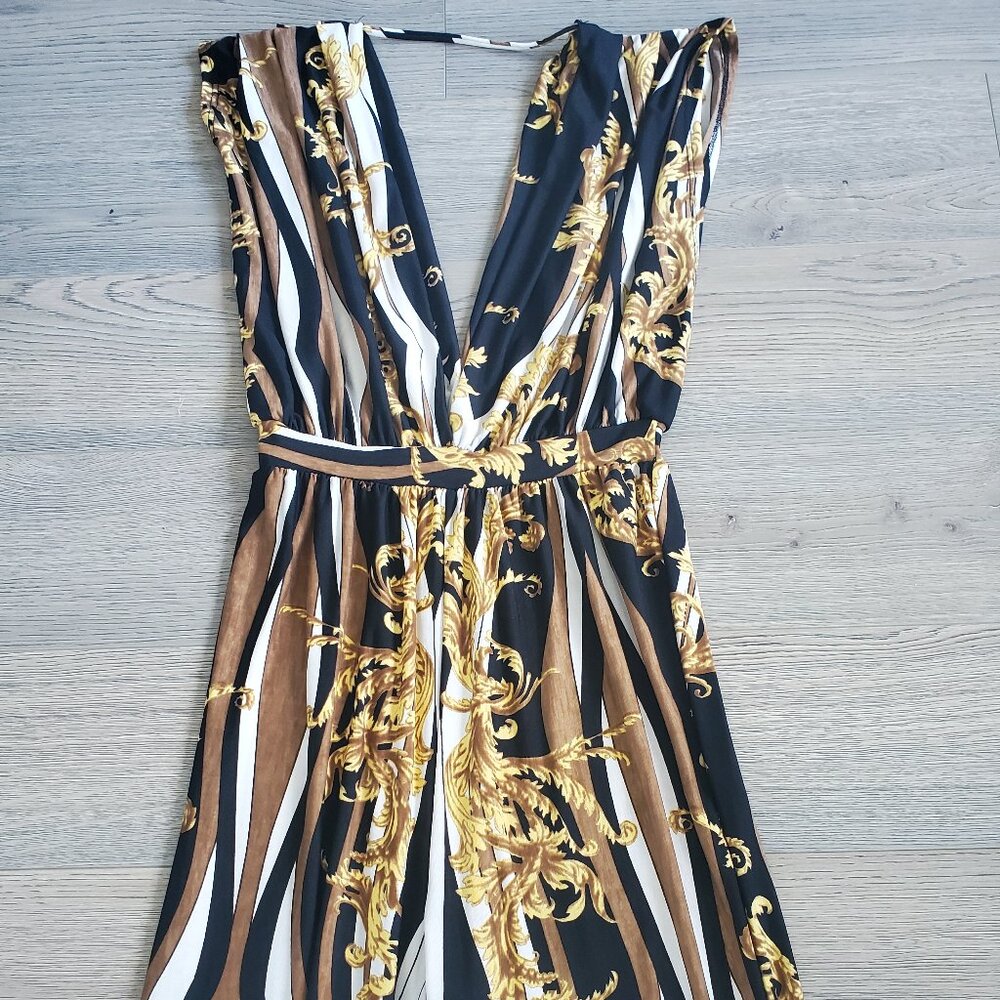 Fashion Nova Jumpsuit Size Small